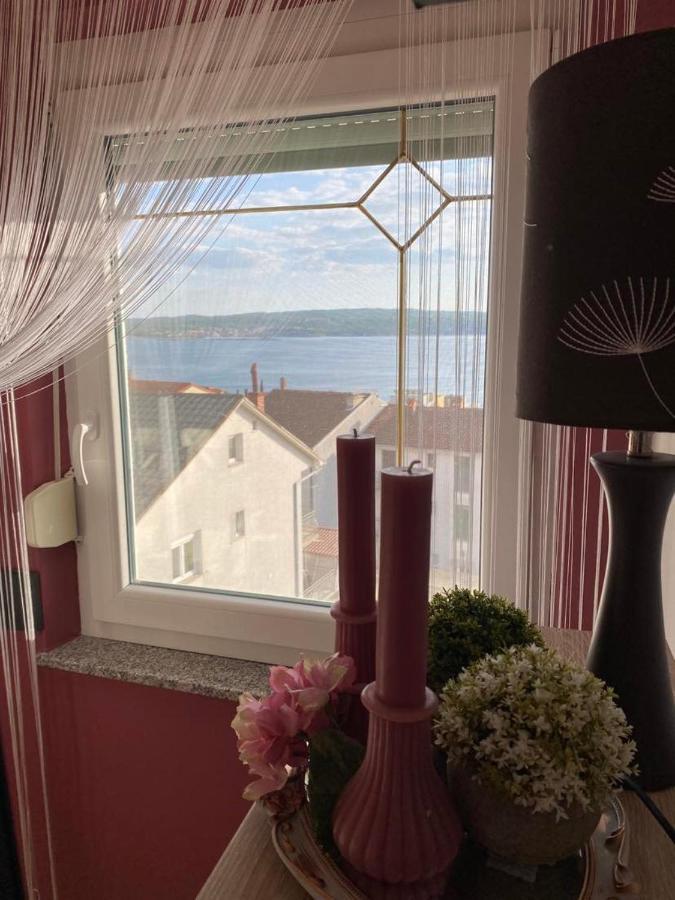Apartman Silvija Crikvenica Bagian luar foto