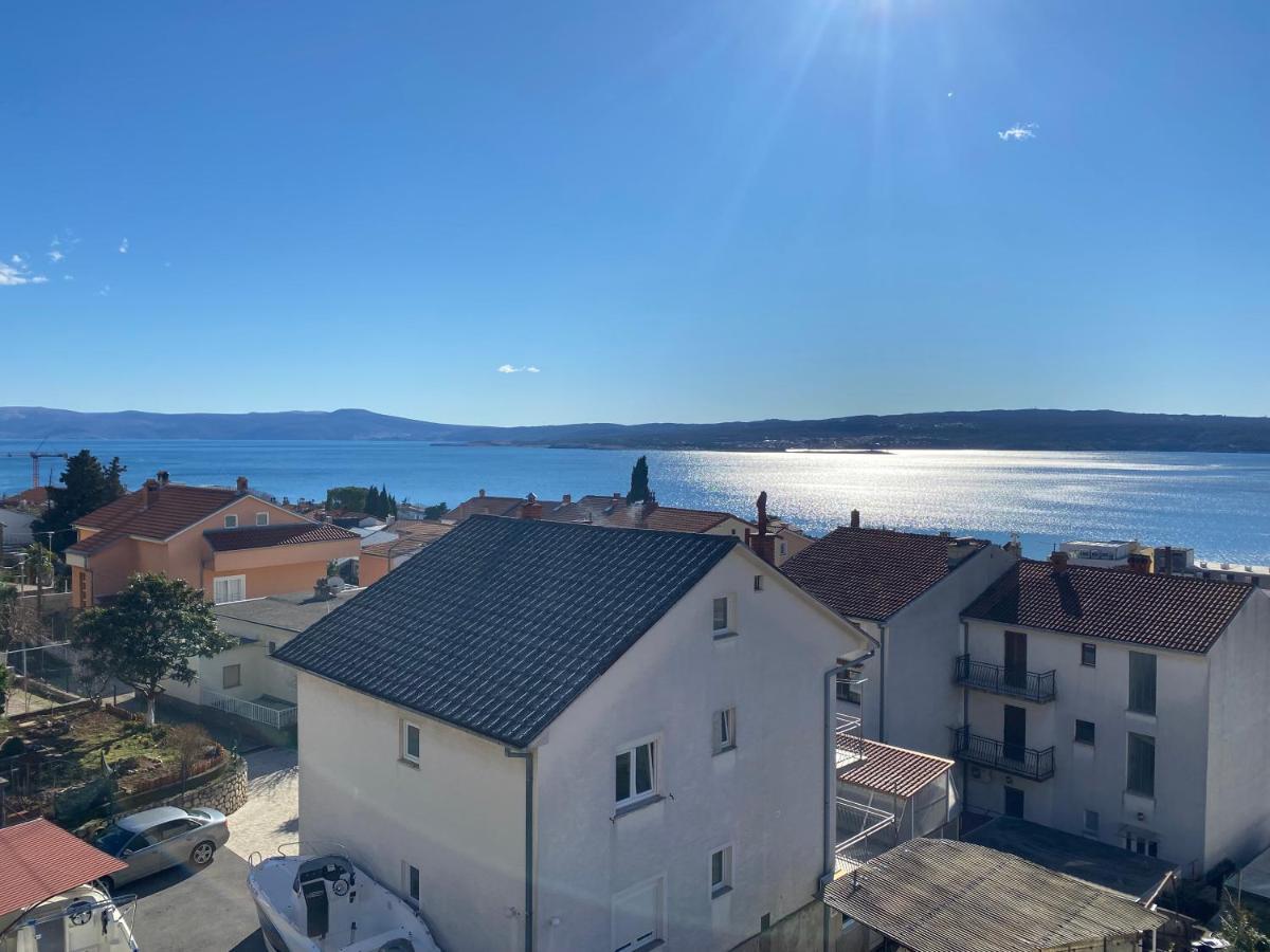 Apartman Silvija Crikvenica Bagian luar foto