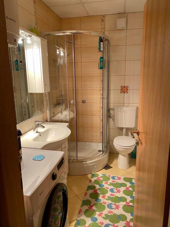 Apartman Silvija Crikvenica Bagian luar foto