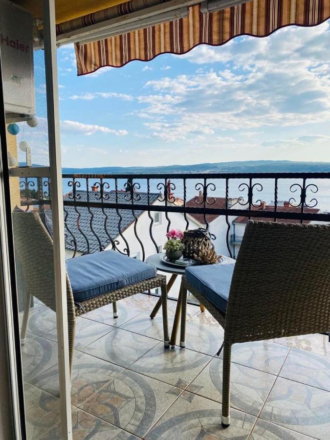 Apartman Silvija Crikvenica Bagian luar foto