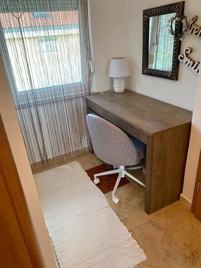 Apartman Silvija Crikvenica Bagian luar foto