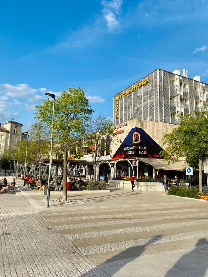 Apartman Silvija Crikvenica Bagian luar foto